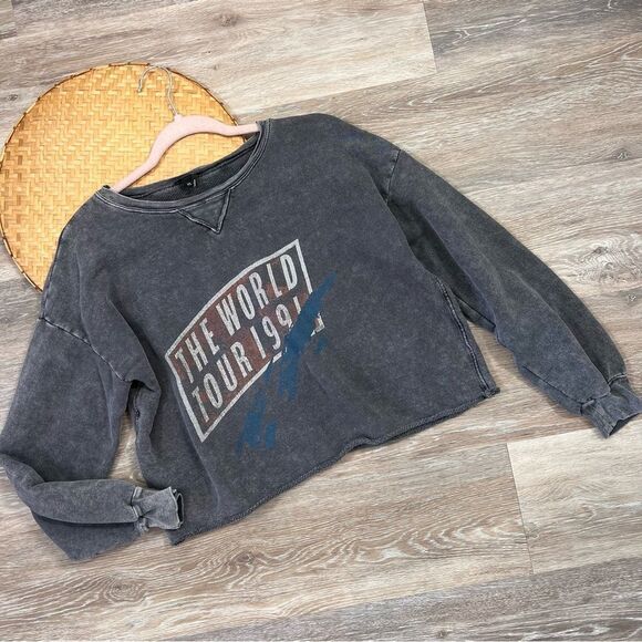 Paige jeans the‎ world tour cropped sweatshirt women’s size xs graphic - Picture 2 of 6